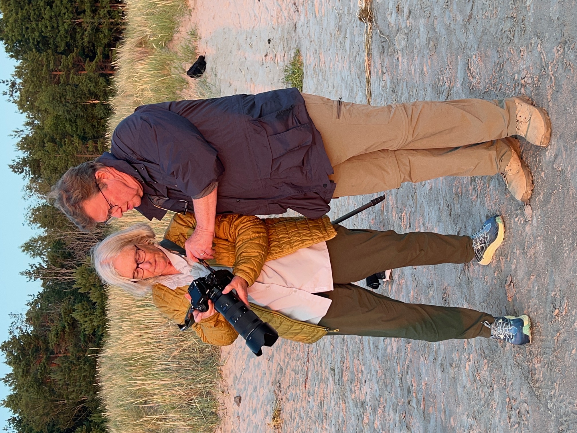 Photographer Joe McNally on Tuhkana Beach in Saaremaa, coaching one of the workshop participants.